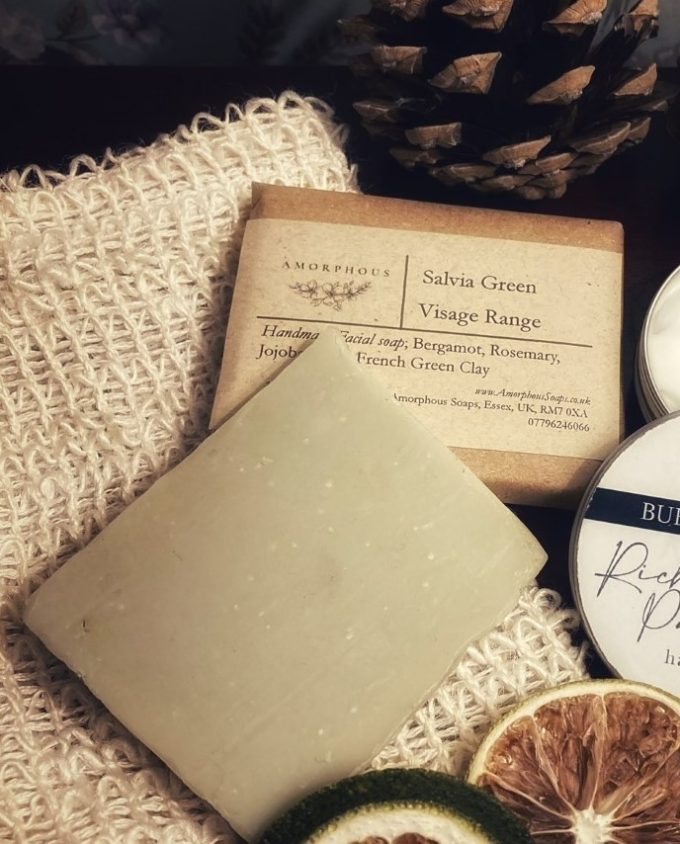 Home Facial Kit in Luxury Gift Box - For Oily/Combo Skin