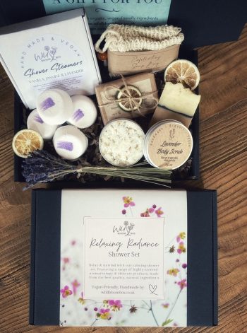 Relaxing Radiance Shower Set
